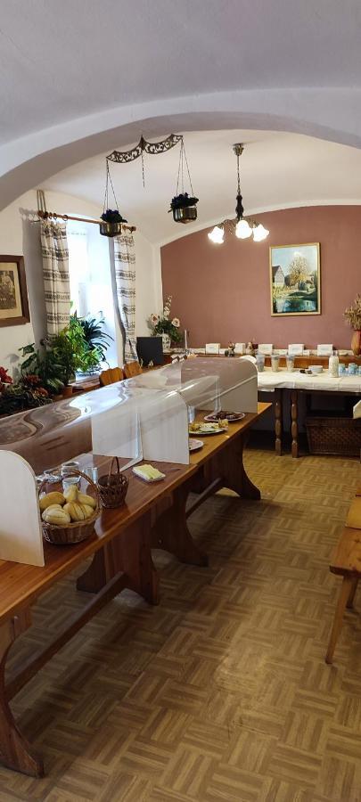 Landpension Haupt Зебниц Екстериор снимка